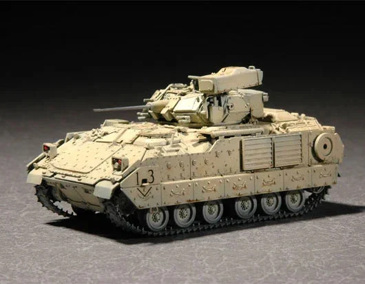 1/72 Trumpeter M2A2 ODS/ODS-E Bradley Fighting Vehicle - 07297