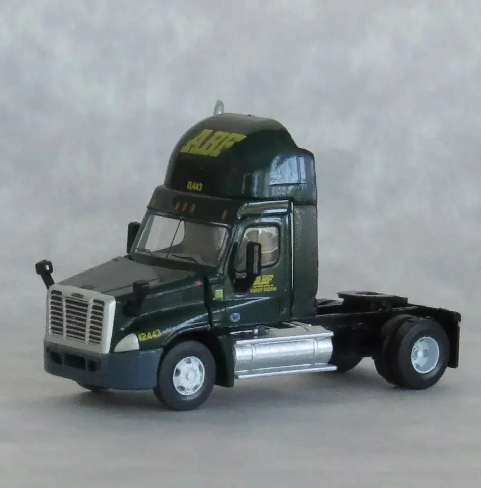 N Scale Trainworx ABF Freightliner Cascadia Road #12454 - 42593-02
