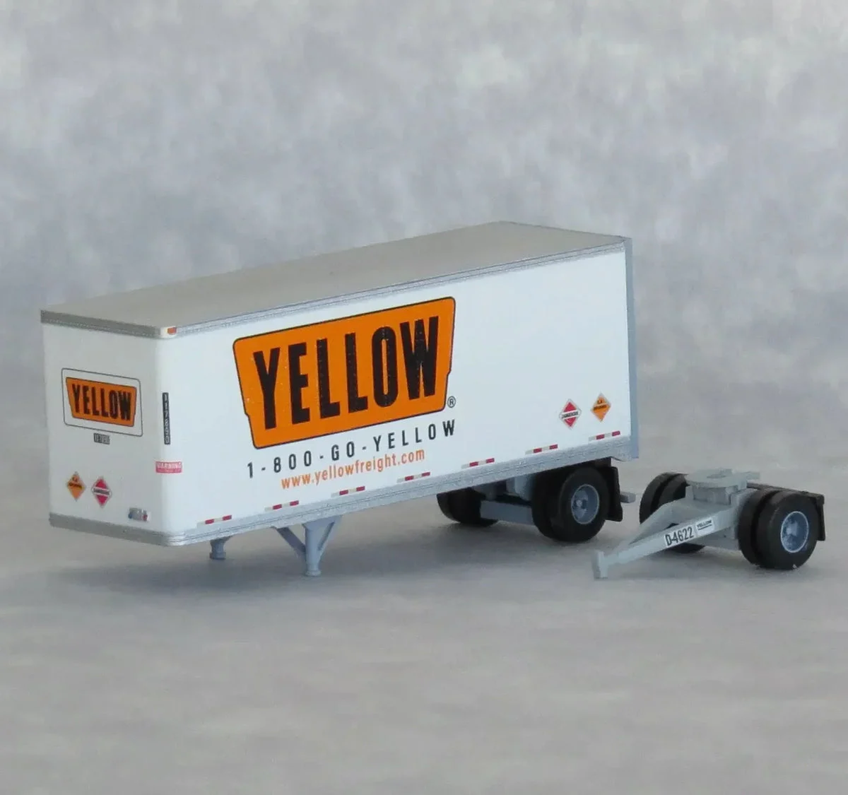 N Scale Trainworx Yellow 28′ Trailer Road #117890 - 42885-05