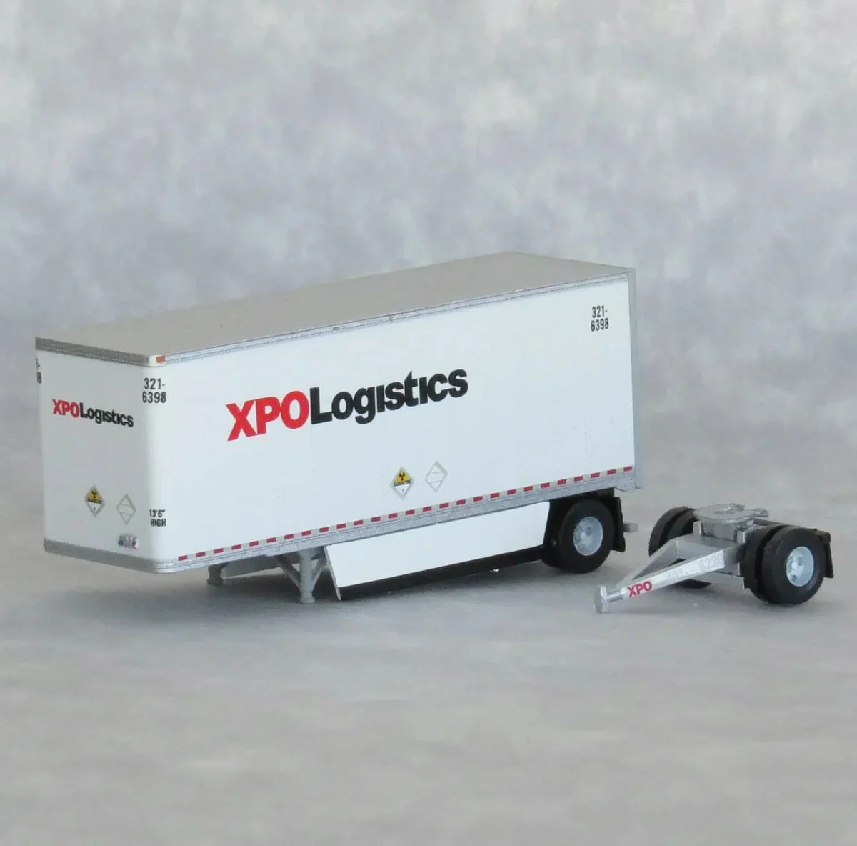N Scale Trainworx XPO 28′ Trailer Road #3216298 - 42891-02