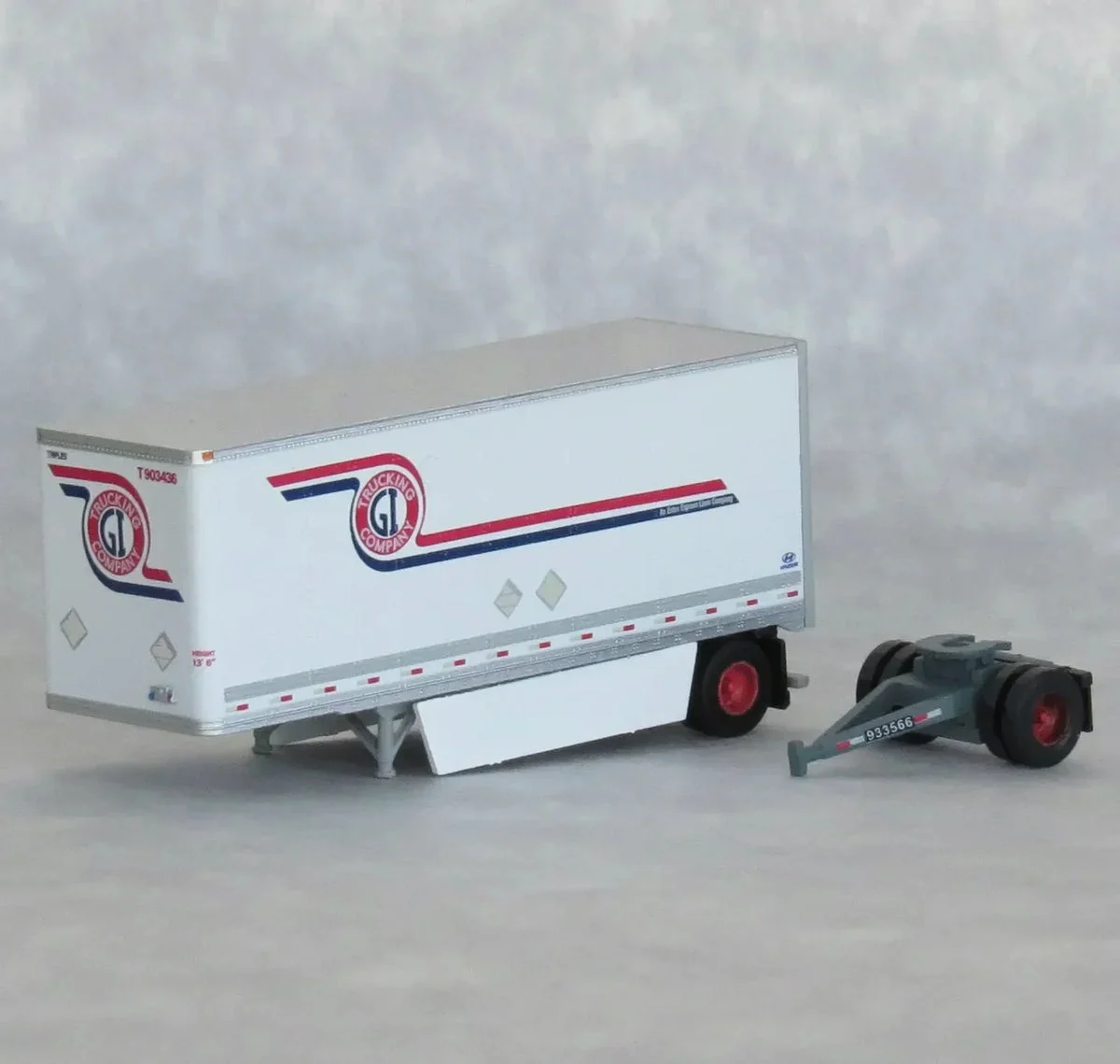 N Scale Trainworx Estes/GI 28′ Trailer Road #903436 - 42894-05