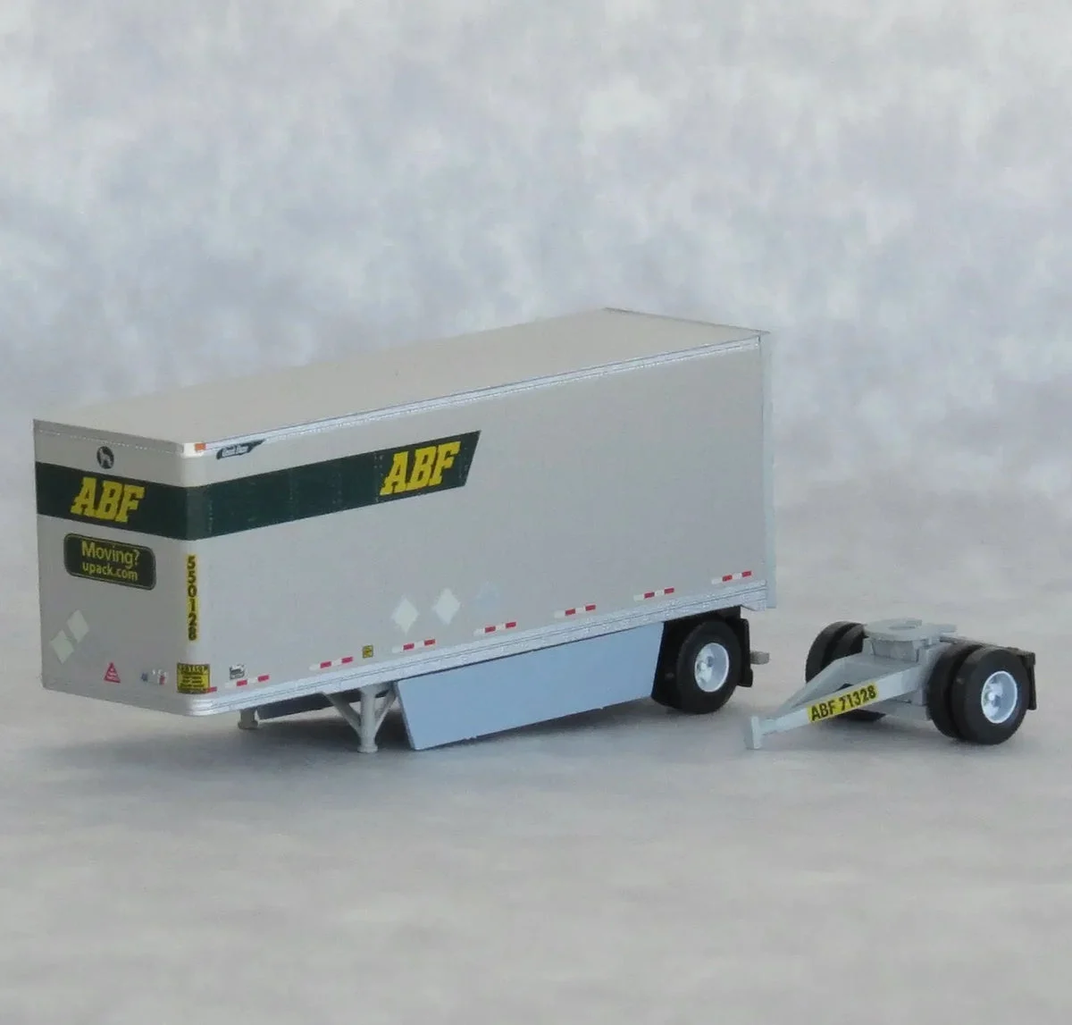 N Scale Trainworx ABF 28′ Trailer Road #550627 - 42893-06