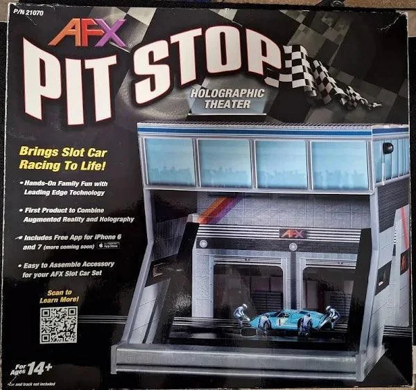 AFX Pit Stop Holographic Theater 21070