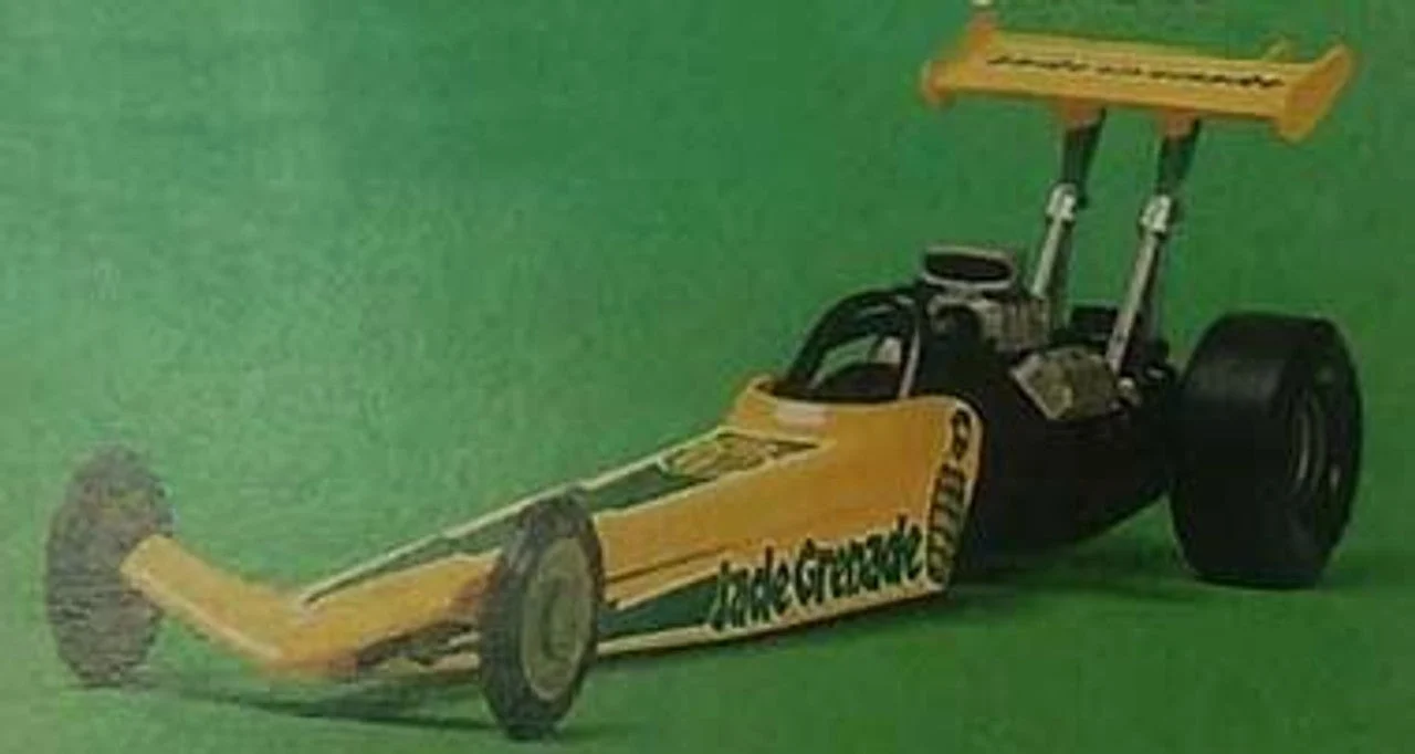 Atlantis Models 1/32 Models American Rail Dragster (Snap) (formerly Revell)