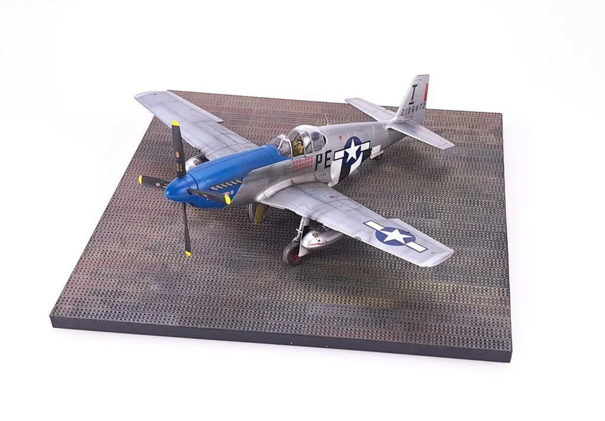 1/72 Arma PSP Airfield WWII Plastic Model Kit - Arma Hobby