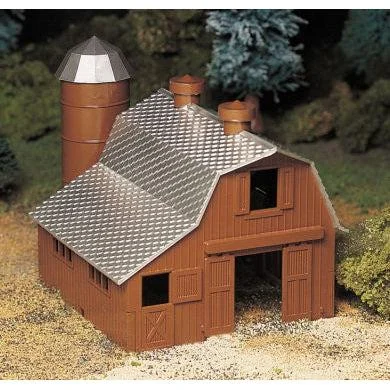 Bachmann O Plasticville Dairy Barn - BAC45602