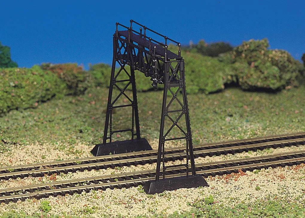 HO Bachmann Scale Signal Bridge 45134 - Bachmann Trains