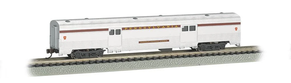 N Scale Bachmann Pennsylvania Silver w/Tuscan Stripe - 72' 2-Door Baggage Car 14652
