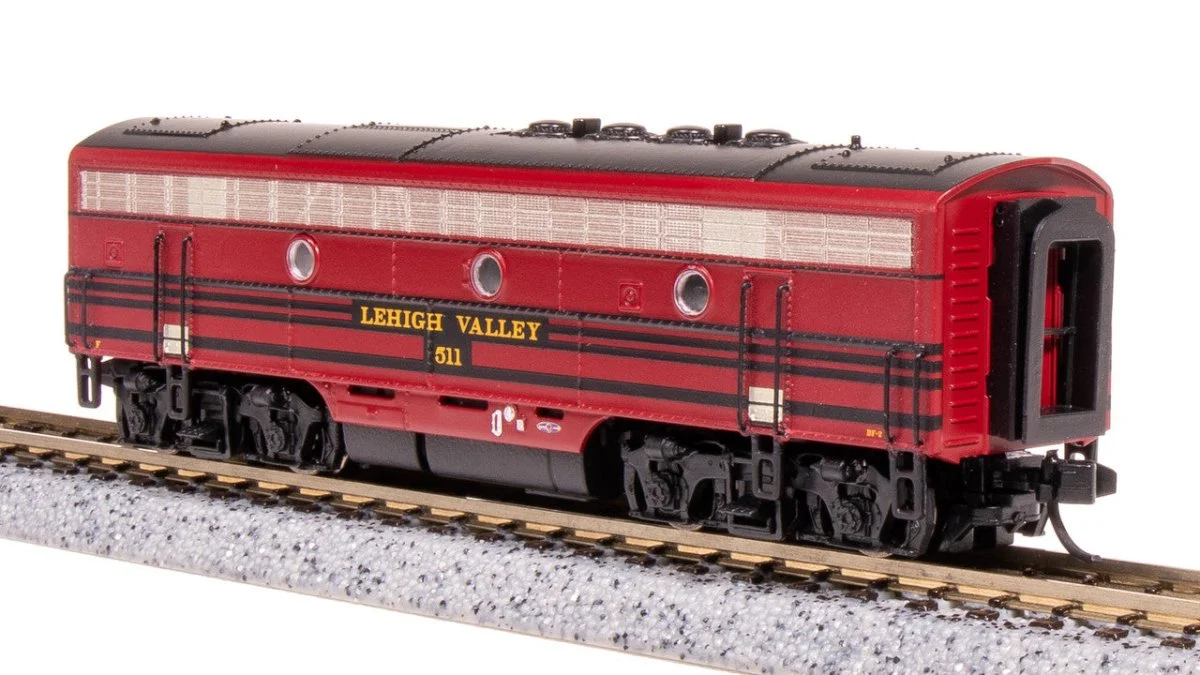 Broadway 7733 LV EMD F3B Cornell Red W/ Black Stirpes Diesel Locomotive #513 - N
