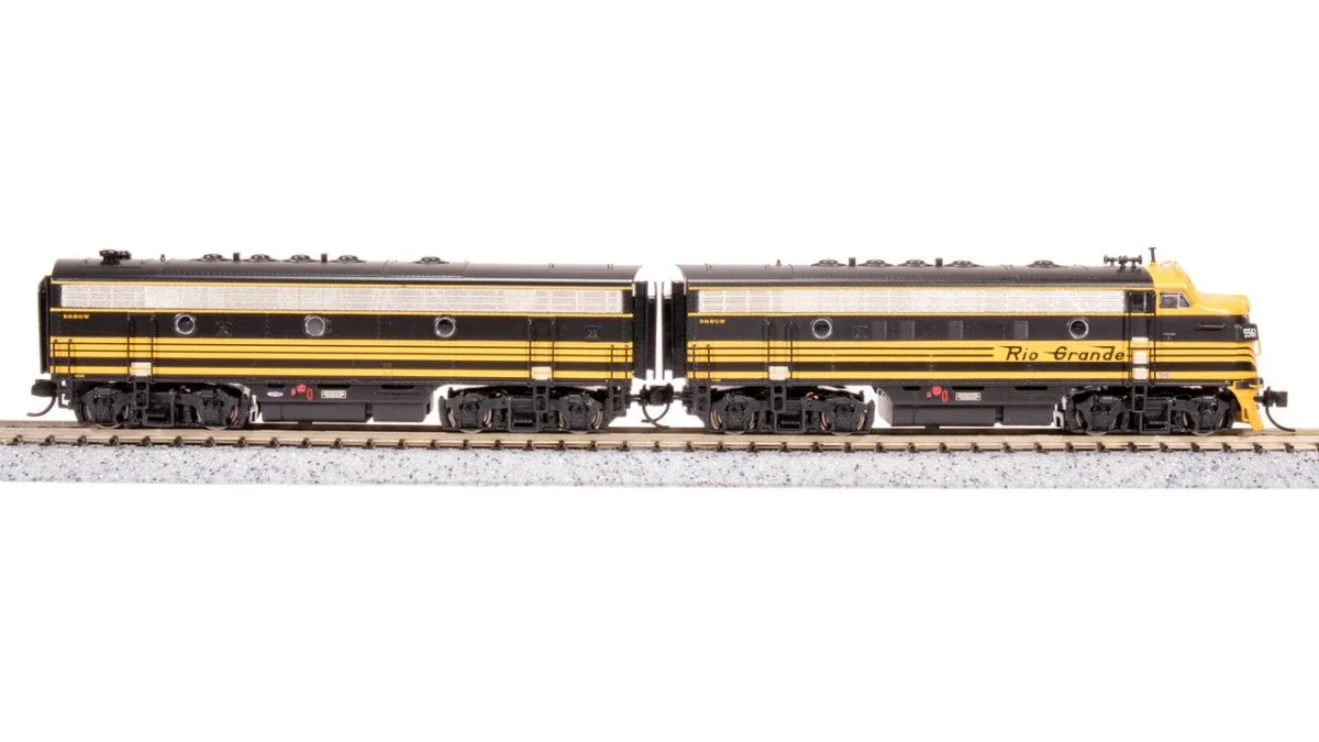 Broadway 7752 CNW EMD F7 AB As-Delivered Unit-A Diesel Locomotive #4075A/4075B - N