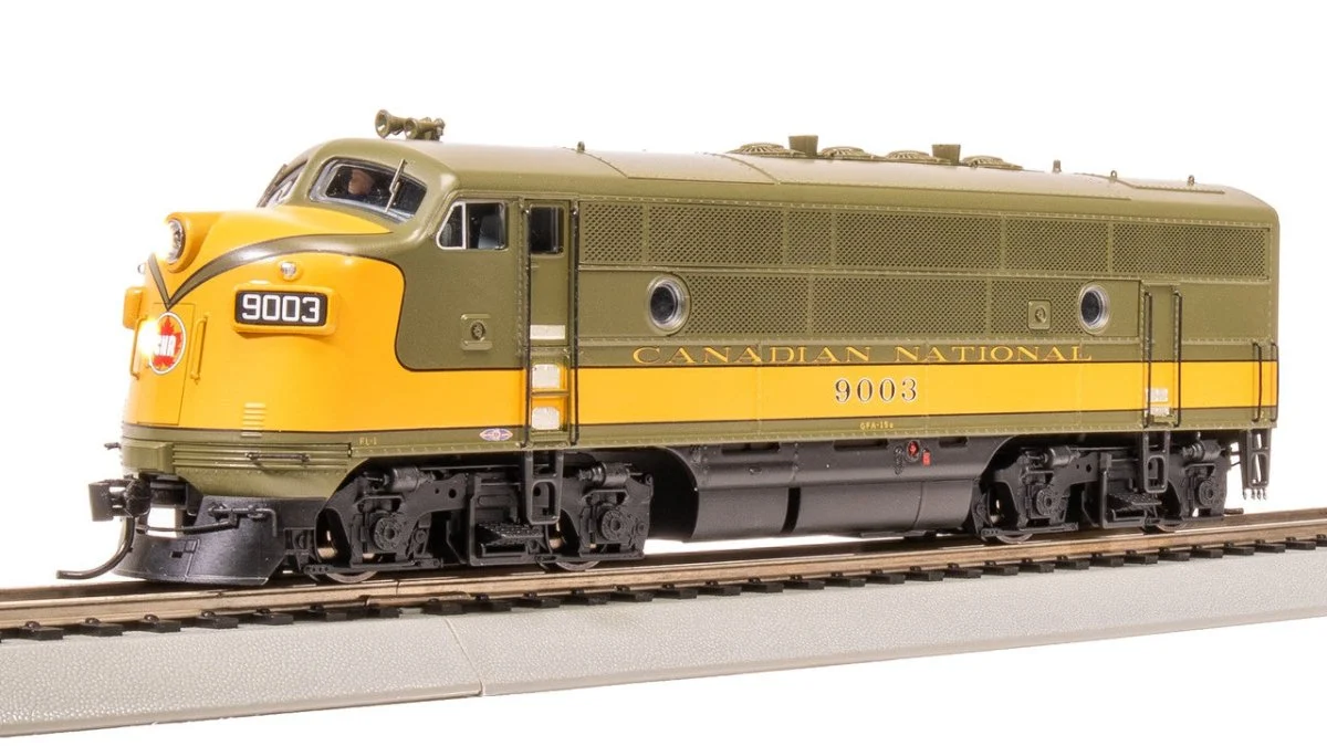 Broadway 8332 Canadian National EMD F3A Olive Green & Imitation Gold #9003 - HO