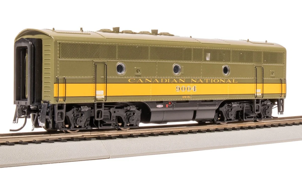 Broadway 8333 Canadian National EMD F3B Olive Green & Imitation Gold #9004 - HO