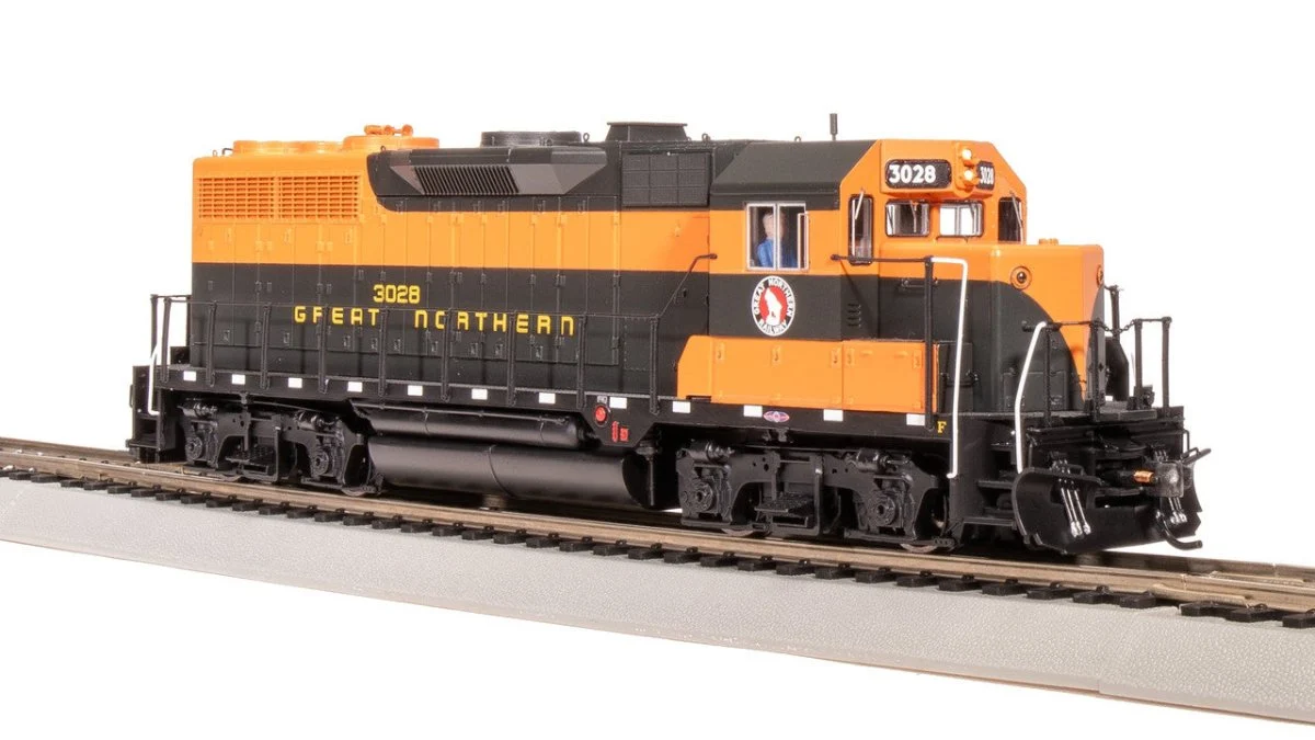 Broadway Limited HO Scale Great Northern EMD GP35 Simplified Empire Builder #3035 - 8908