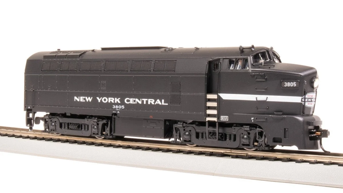 Broadway Limited HO New York Central RF-16 Sharknose Diesel 3816 DCC/Sound - 7697