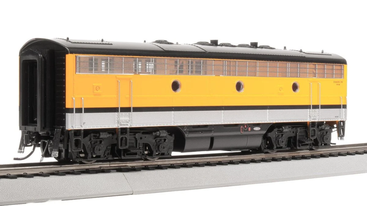 Broadway Limited HO Scale DRGW EMD F7B Single Stripe Scheme #5643 - 8204