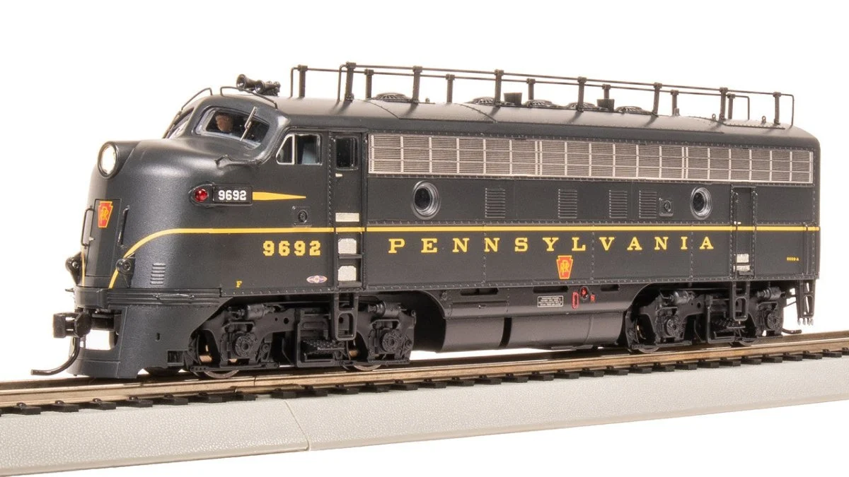Broadway Limited HO Scale Pennsylvania EMD F7A DGLE Single Stripe #9699A - 8312
