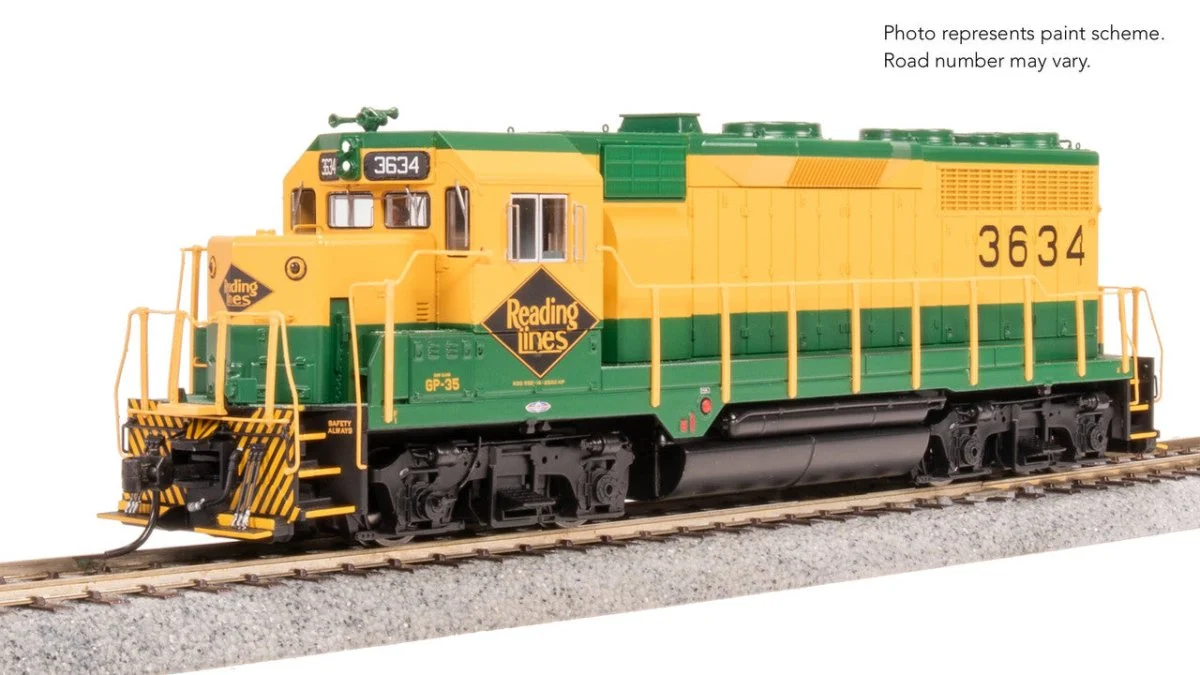 Broadway Limited HO Scale Reading EMD GP35 Diesel 3634 (DCC/Sound) - 8929