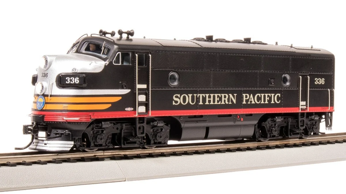 Broadway Limited HO Scale Southern Pacific EMD F3A Black Widow Diesel #337 - 8179