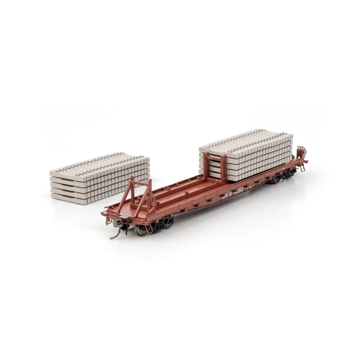Rapido HO Scale Burlington Northern F30D 50' Tie Service Flats w/loads RAP138301