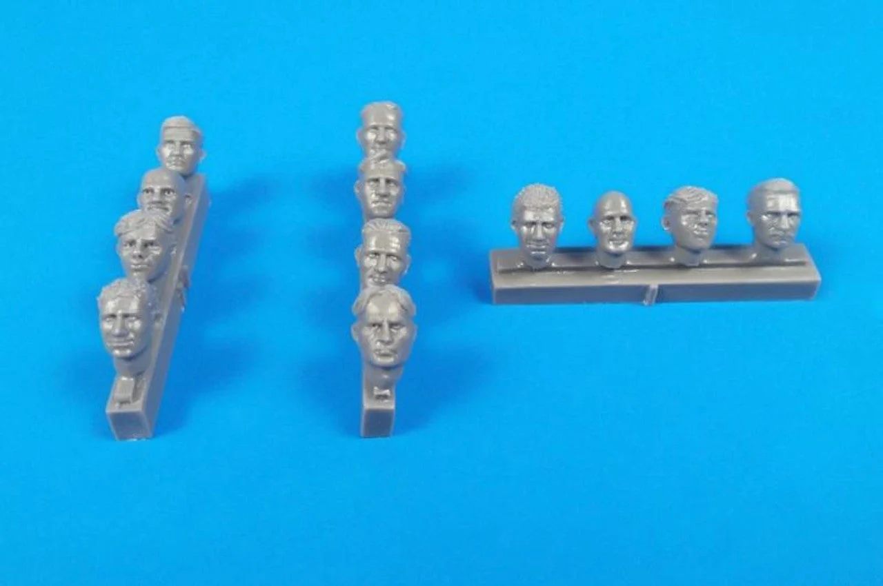 CMK 1/32 Universal Pilot Heads – with no head gear (12 pcs) Resin Figure Model Kit