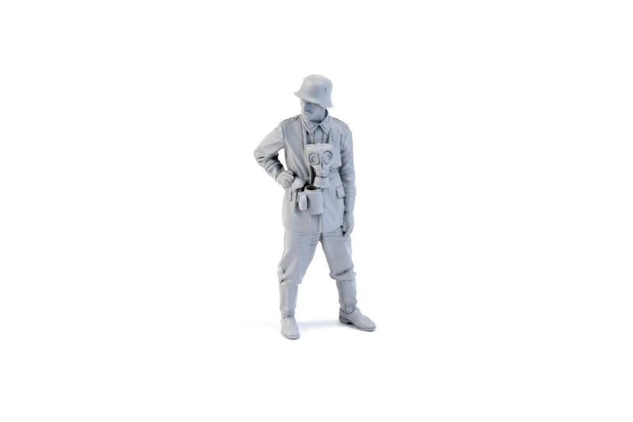 CMK 1/35 WWI German Mortar Crew Commander 1/35 Resin Figure Model Kit