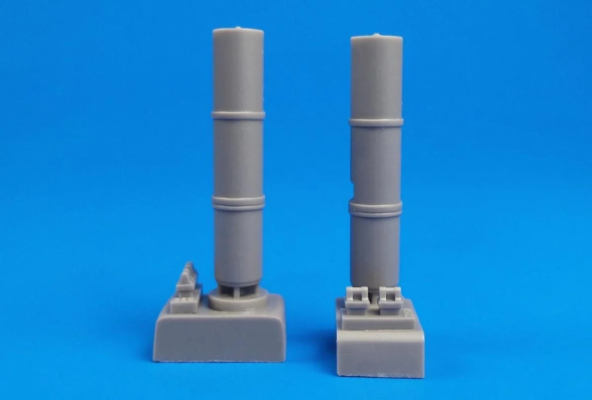 CMK 1/48 CMK Antisubmarine Bomb 250lb Mk.VIII (Great Britain.WWII) 2 pcs Resin