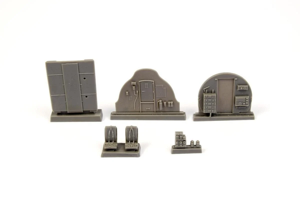 CMK 1/72 CMK Boeing B-17G Radio Operators Station Set for Airfix kit Resin