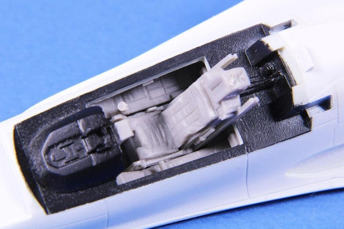 CMK 1/72 CMK F-16MLU Cockpit Resin