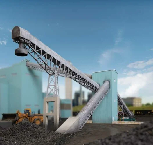 Walthers Cornerstone HO Scale Conveyors with Transfer House Kit – Coal Handling Industrial Structure – 933-4171