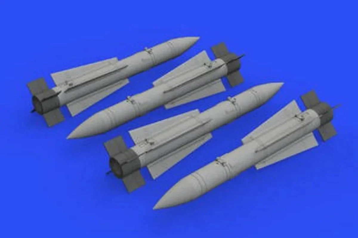 1/32 Eduard AIM54A Phoenix (PE & Resin)