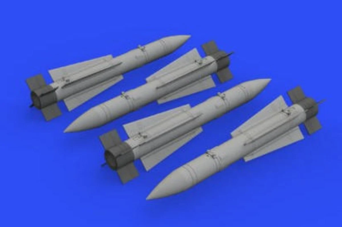 Eduard 1/32 Eduard AIM54A Phoenix (PE & Resin)