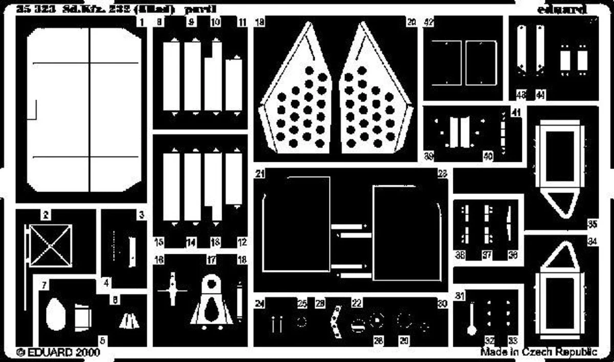 Eduard 1/35 Eduard SdKfz 232 8 RAD for TAM