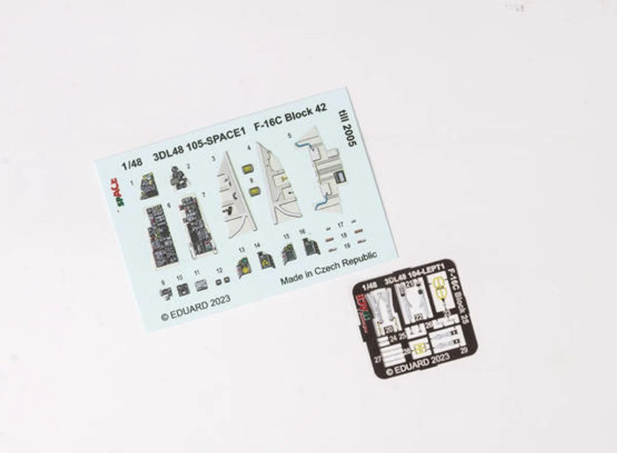 Eduard 1/48 Eduard F-16C Block 42 till 2005 Space for Kinetic