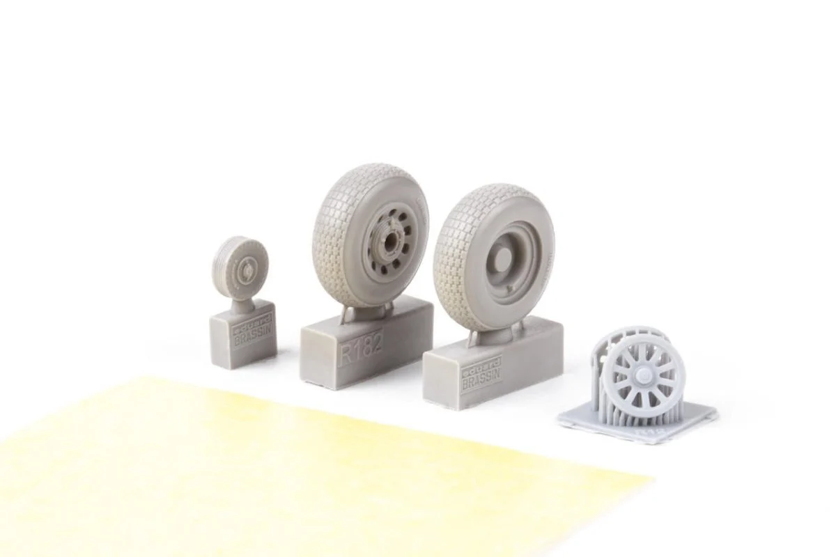 Eduard 1/48 Eduard P-51B/C wheels block tread 2 Brassin