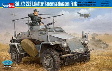 1/35 Hobby Boss Sd.Kfz.223 Leichter Panzerspähwagen Funk - HY82443