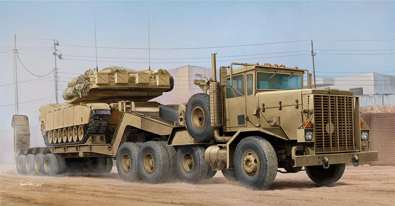 Hobby Boss 1/35 Hobby Boss M911 C-HET w/m747 Heavy Equipment Semi-Trailer
