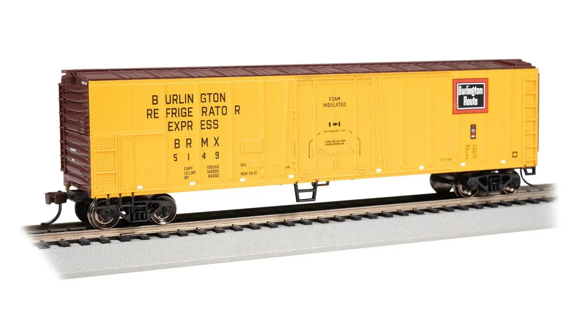 HO Bachmann 50' Steel Reefer - Burlington #5149 - 17912