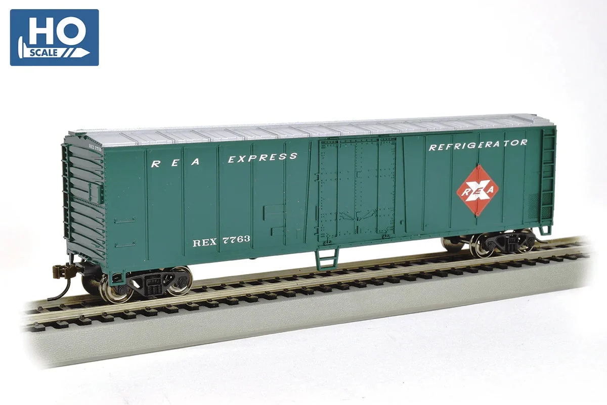 HO Bachmann 50' Steel Reefer - Railway Express Agency #7763 - 17909