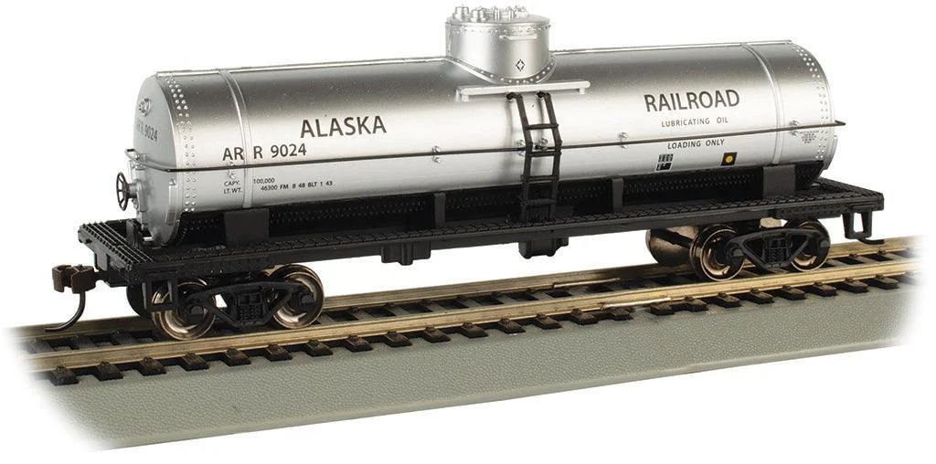 HO Bachmann Alaska Railroad #9024 - 40' Single-Dome Tank Car 17807