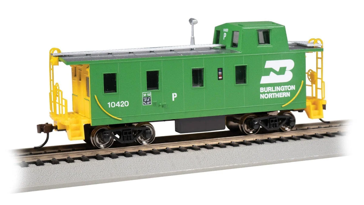 HO Bachmann Burlington Northern - Streamlined Caboose w/Offset Cupola 14005