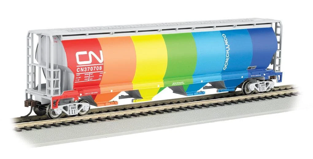 HO Bachmann Canadian National Demonstrator - 4 Bay Cylindrical Grain Hopper 19133