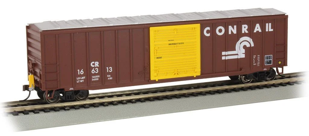 HO Bachmann Conrail #166313 - 50' Outside Braced Boxcar w/Fred 14907