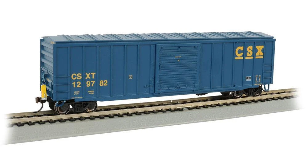 HO Bachmann CSX - 50' Outside Braced Boxcar w/Fred 14904