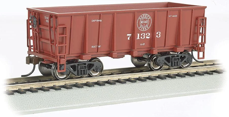 HO Bachmann Duluth, Missabe & Iron Range #71323 - Ore Car 18611