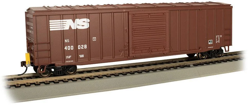 HO Bachmann Norfolk Southern #40028 - 50' Outside Braced Boxcar w/Fred 14906