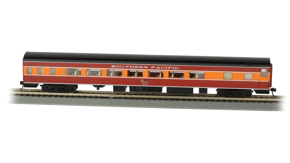 HO Bachmann Southern Pacific #2463 - 85' Smooth Side Coach 14214