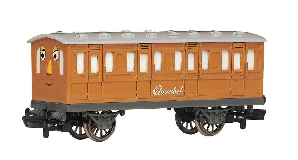 HO Bachmann Thomas & Friends Clarabel Coach 76045 - Bachmann Trains