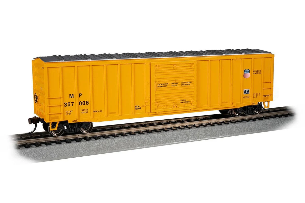 HO Bachmann Union Pacific #357006 - ACF 50.6' Outside Braced Boxcar 19615