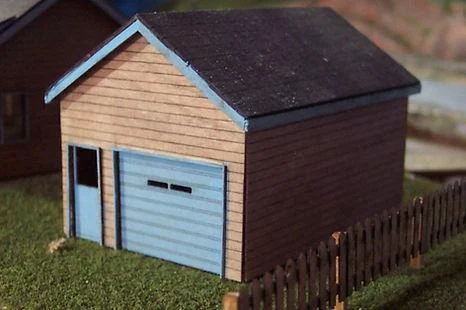 HO Osborn Garage 1026 - Osborn Model Kits