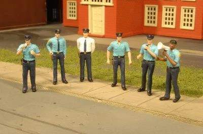 HO Scale Bachmann Police Squad - Bachmann Trains